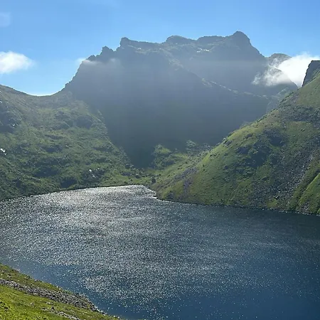 New Centrally Located In * Лекнес