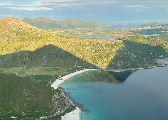 New Centrally Located In * Лекнес